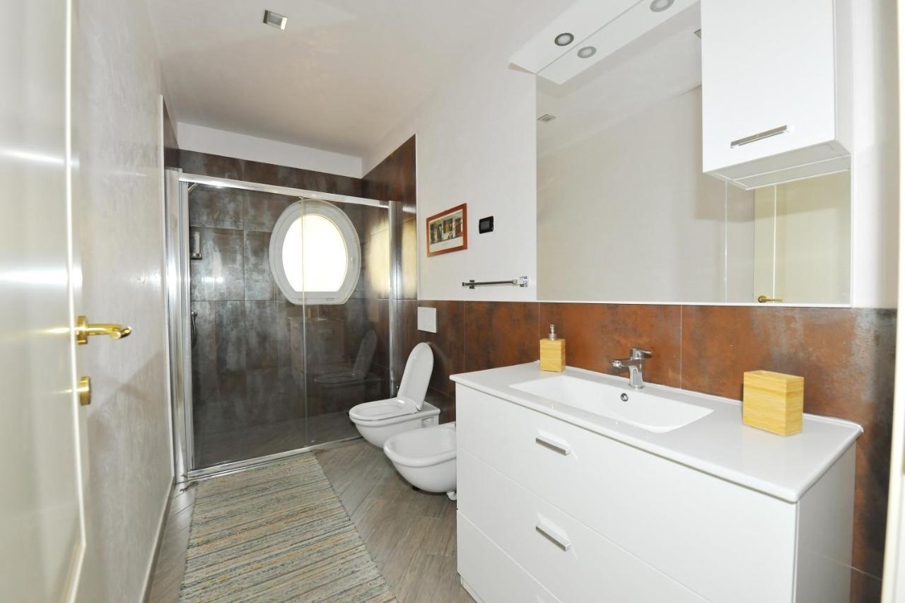 Apartment Casa Costa Outlet 3